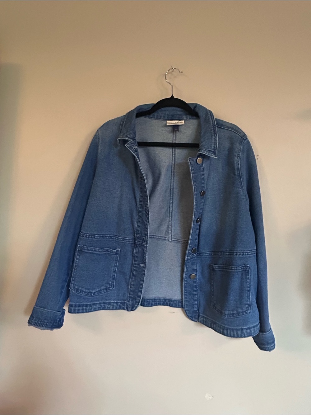Universal Thread Medium Blue Denim Jacket with Patch Pockets